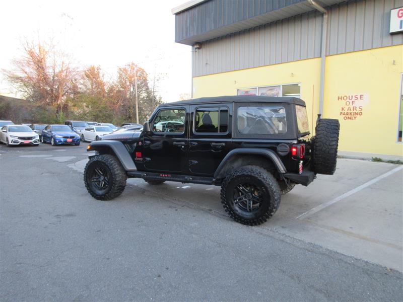 2018 Jeep Wrangler Unlimited Rubicon photo 2
