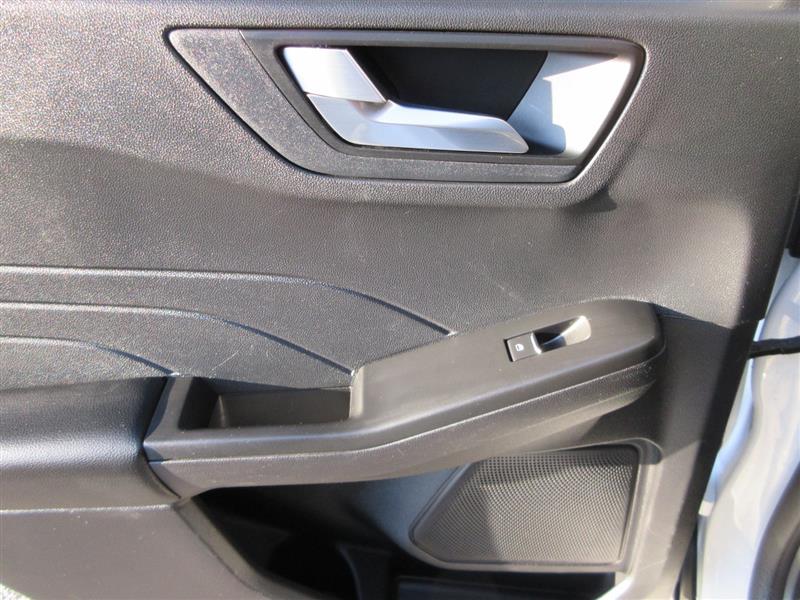 2022 Ford Escape SEL photo 20