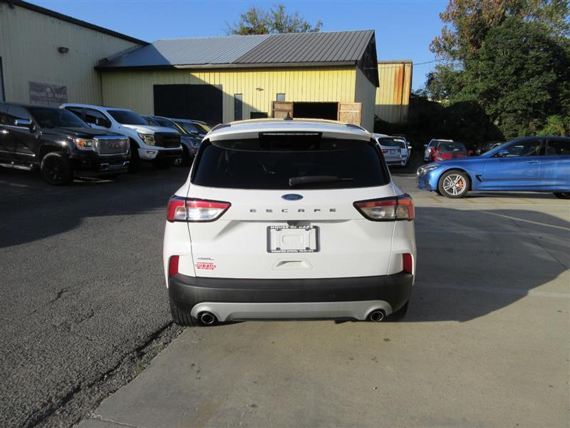 2022 Ford Escape SEL photo 4