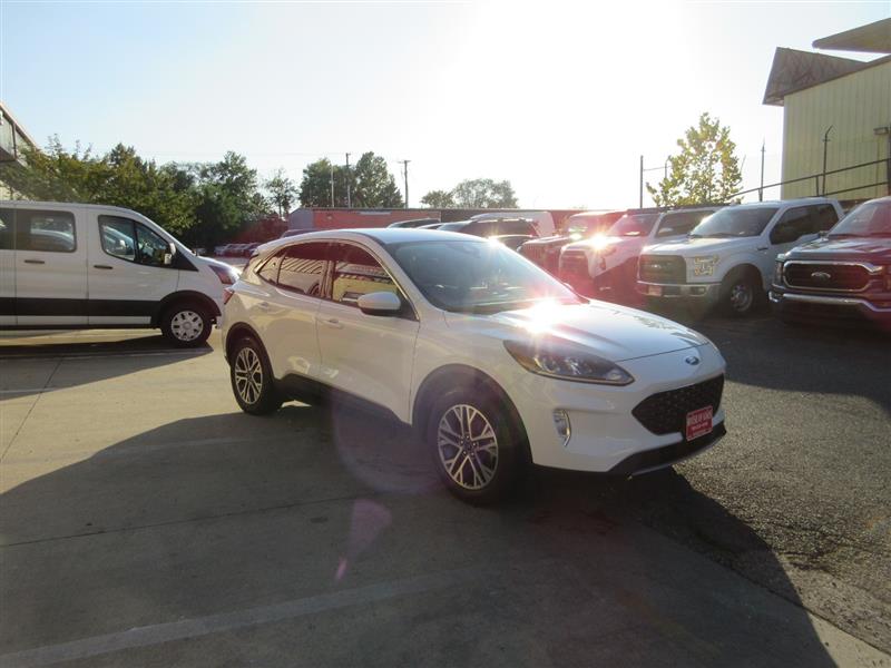 2022 Ford Escape SEL photo 8