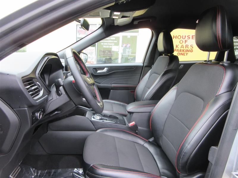2024 Ford Escape ST-Line photo 22
