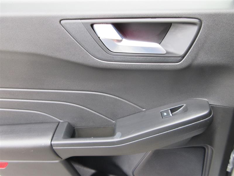 2024 Ford Escape ST-Line photo 23