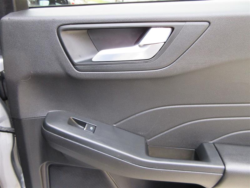 2024 Ford Escape ST-Line photo 26