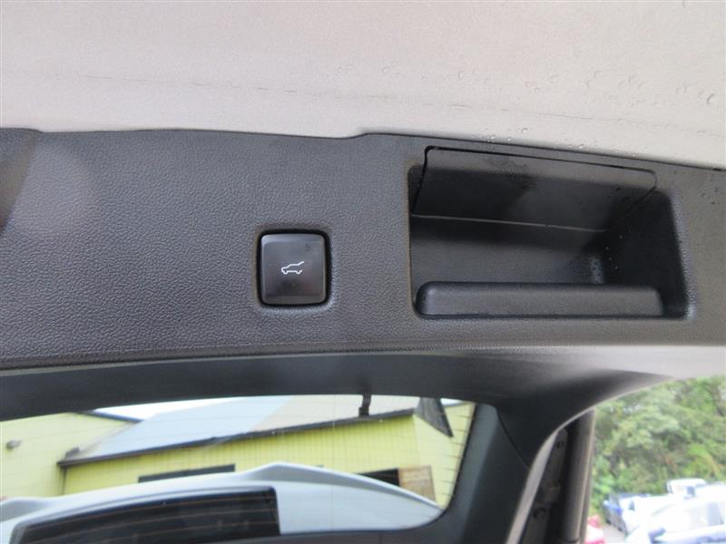 2024 Ford Escape ST-Line photo 7