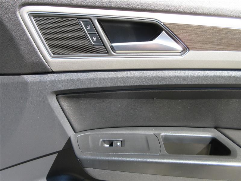 2019 Volkswagen Atlas V6 SE Technology photo 30