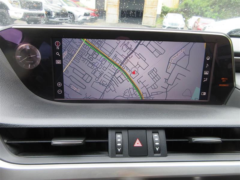 2020 Lexus ES 350 Premium photo 17
