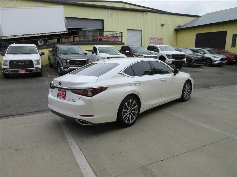 2020 Lexus ES 350 Premium photo 5