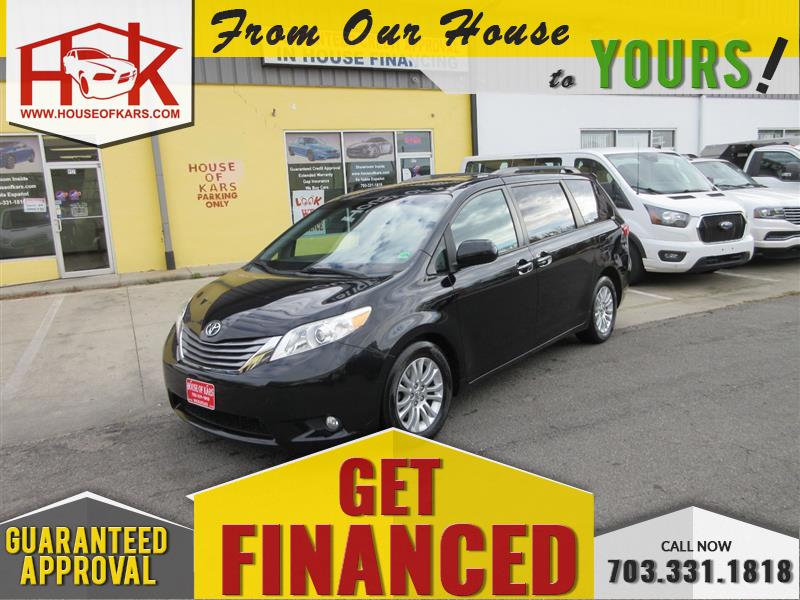 2015 TOYOTA SIENNA XLE