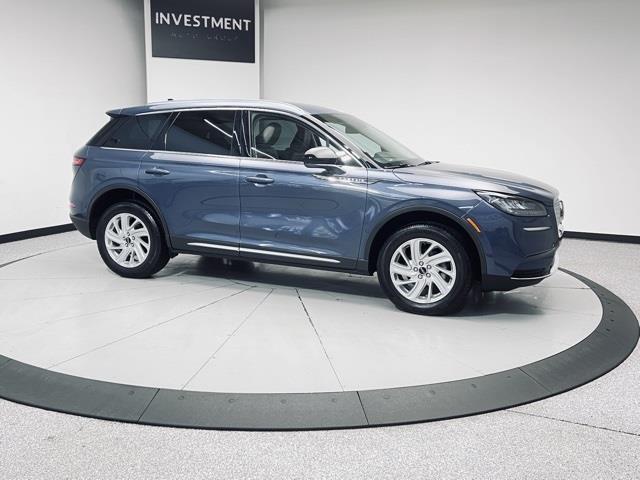 2022 Lincoln Corsair Base's photo