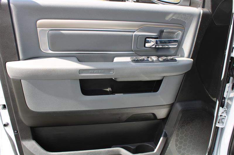 2019 RAM 1500 CLASSIC Big Horn | Falls Church , VIRGINIA | Ibex Auto