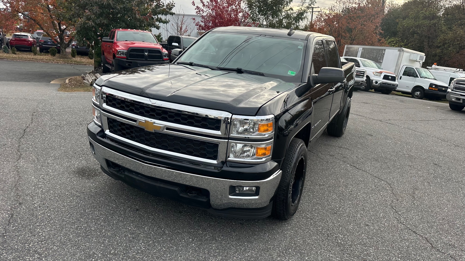2015 Chevrolet Silverado 1500 photo 3