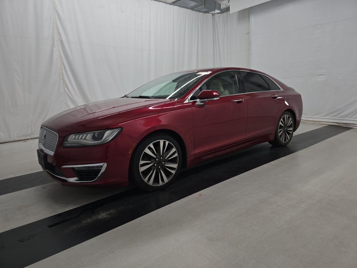 2017 Lincoln MKZ Reserve's photo