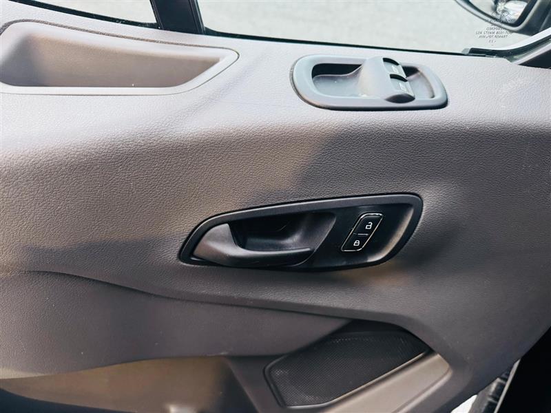 2023 Ford Transit Passenger XLT photo 11