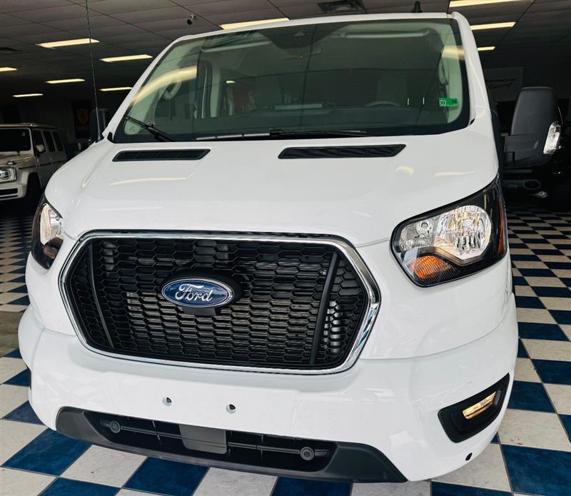 2025 FORD TRANSIT PASSENGER WAGON XLT