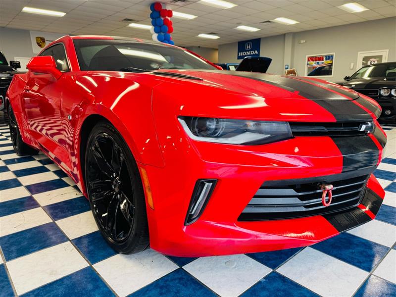 2017 Chevrolet Camaro 1LT photo 9