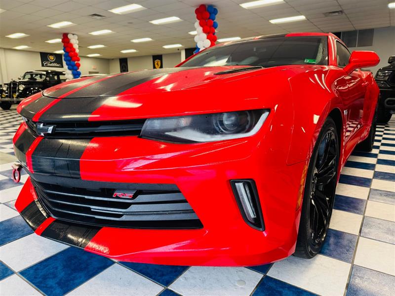 2017 Chevrolet Camaro 1LT photo 3