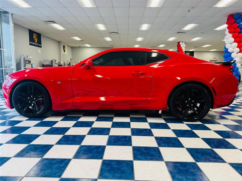 2017 Chevrolet Camaro 1LT photo 4