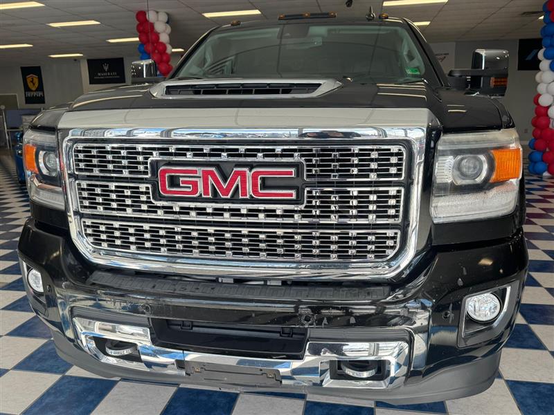 2019 GMC Sierra 2500 Denali HD Denali's photo