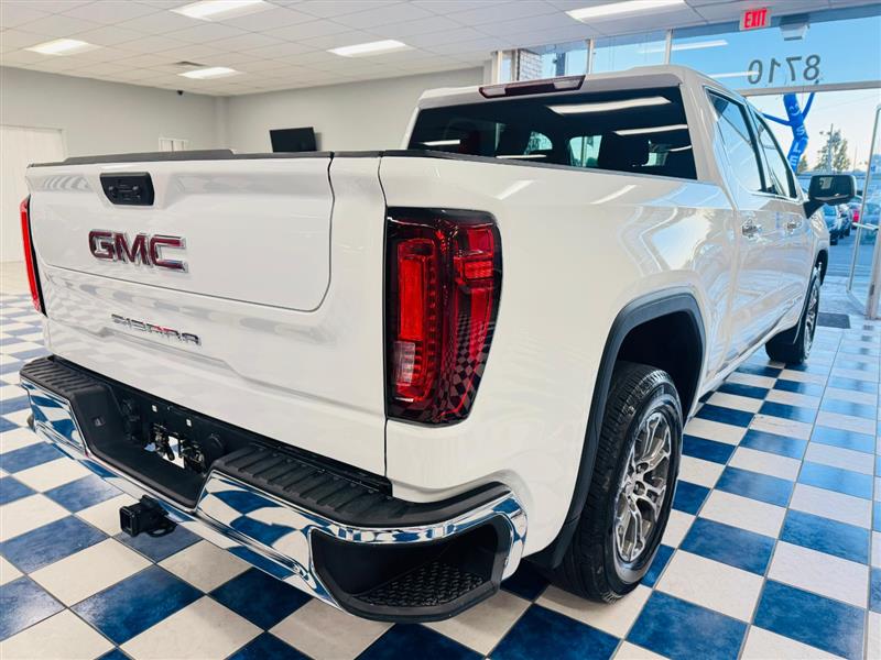 2025 Gmc Sierra 1500 SLT photo 4