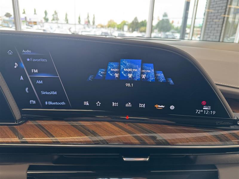 2022 Cadillac Escalade ESV Premium Luxury Platinum photo 15