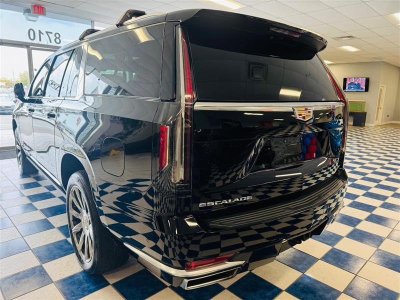 2022 Cadillac Escalade ESV Premium Luxury Platinum photo 2