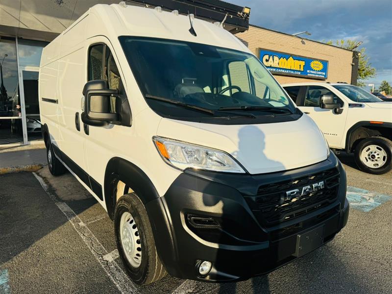 2025 Ram ProMaster 2500 photo 9
