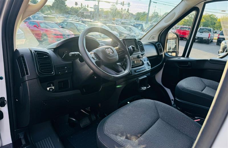 2025 Ram ProMaster 2500 photo 10