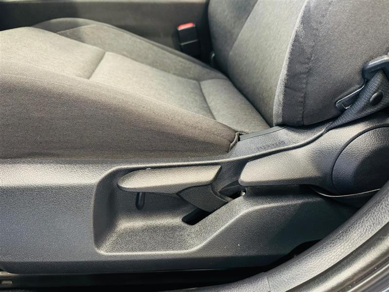 2025 Toyota Camry LE photo 16
