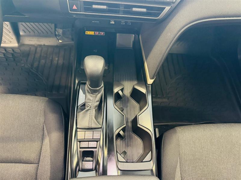2025 Toyota Camry LE photo 20