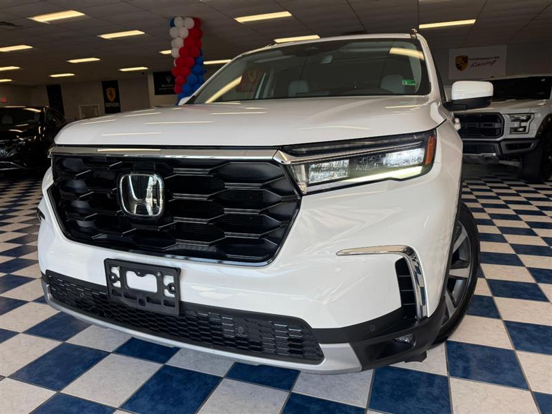 2025 HONDA PILOT Touring+