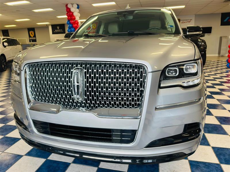 2024 Lincoln Navigator L Premiere 4WD