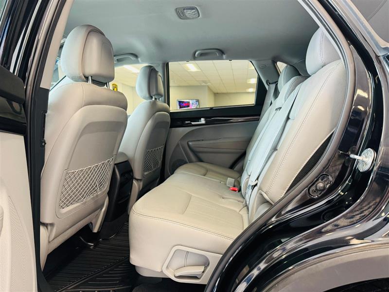 2015 Kia Sorento LX photo 10