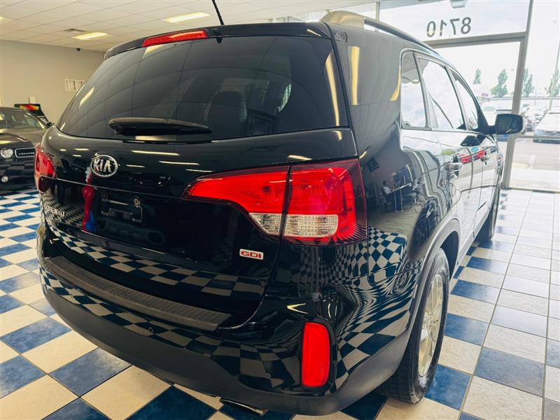 2015 Kia Sorento LX photo 4