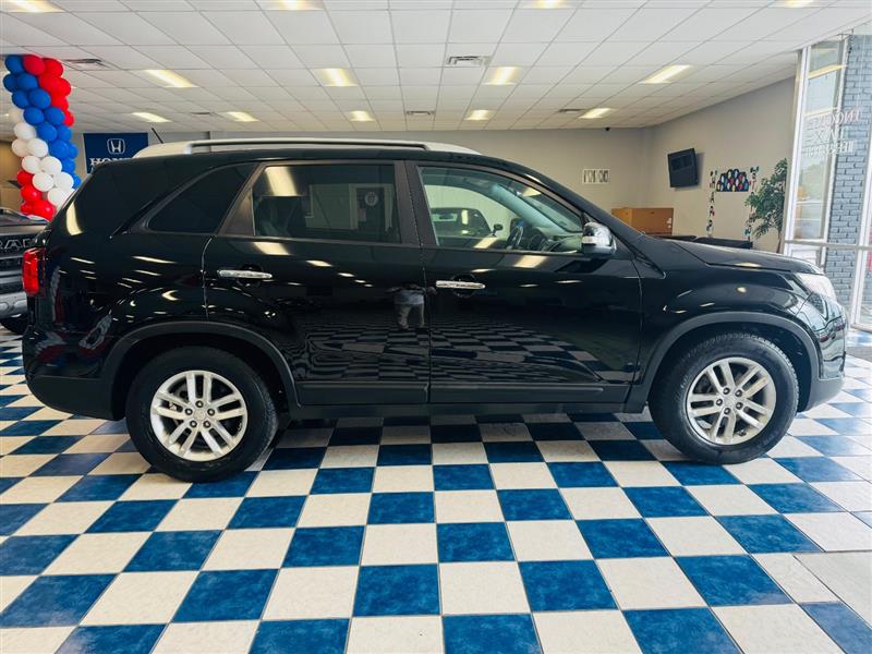 2015 Kia Sorento LX photo 5