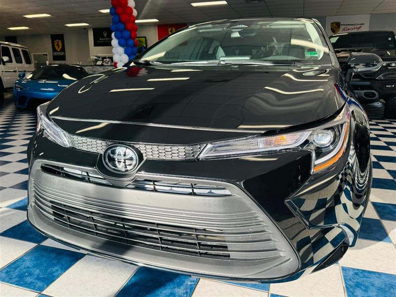 2025 TOYOTA COROLLA LE
