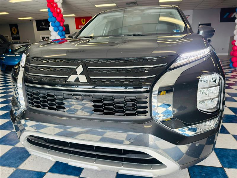 2024 MITSUBISHI OUTLANDER SE