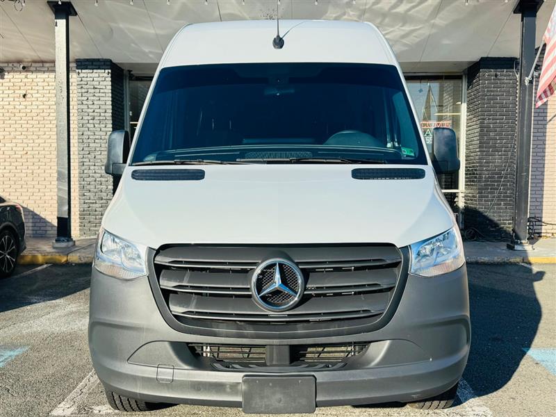 2024 Mercedes Benz Sprinter Cargo Van 2500 photo 2