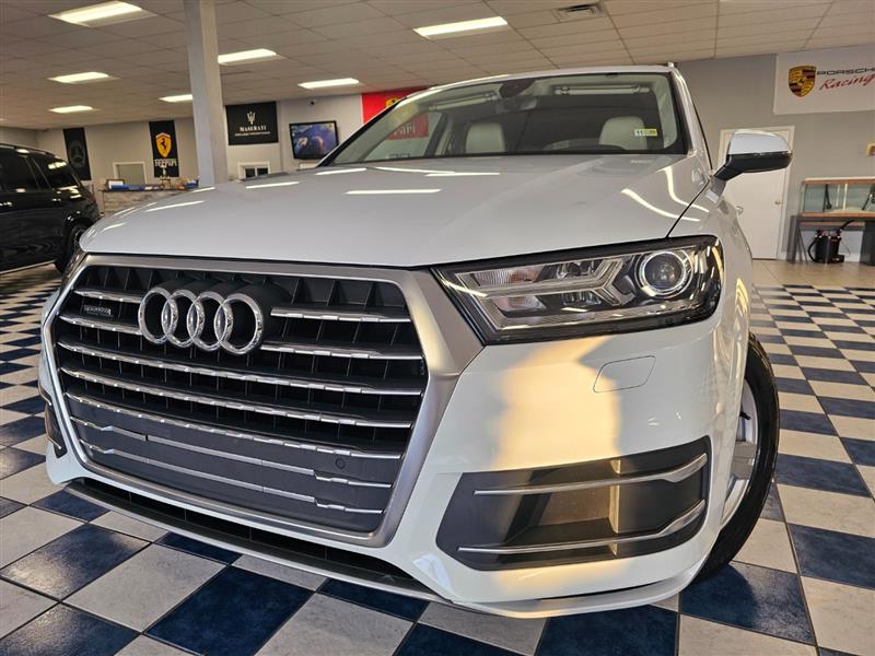 2018 AUDI Q7 Premium Plus