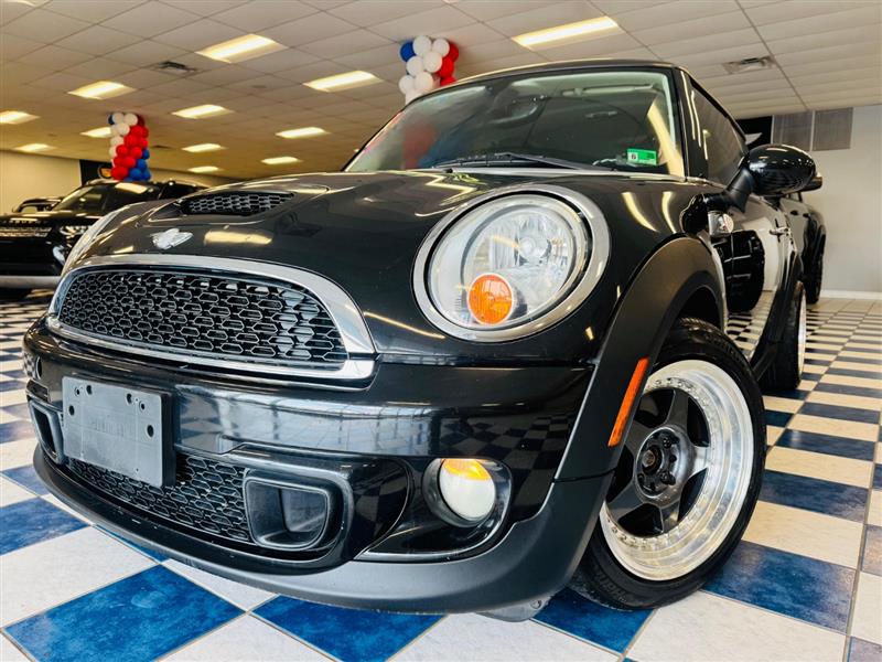 2012 MINI HARDTOP S