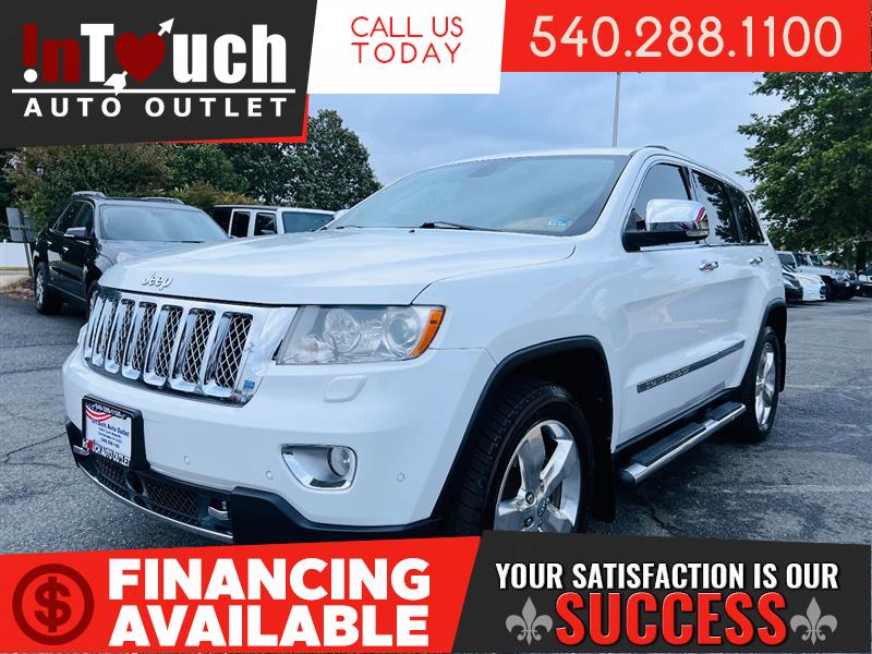 2013 JEEP GRAND CHEROKEE OVERLAND SUMMIT 4WD w/MOONROOF & NAVIGATION SYSTEM