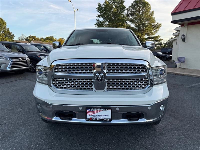 2017 Ram 1500 Laramie photo 2