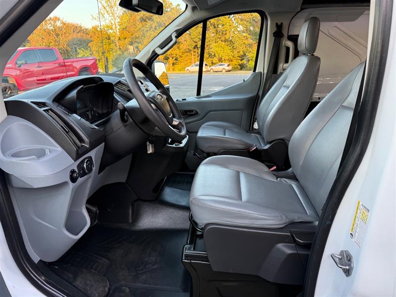 2019 Ford Transit Cargo Van photo 12