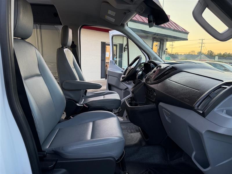 2017 Ford Transit Cargo Van photo 10