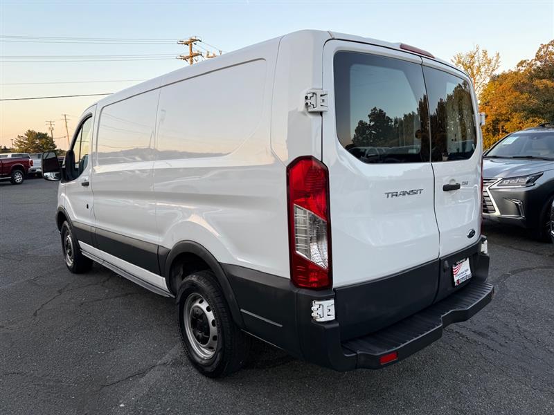 2017 Ford Transit Cargo Van photo 6