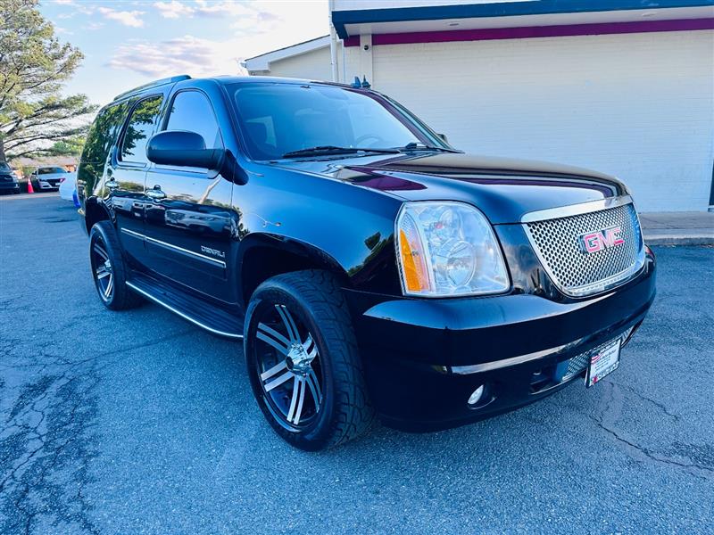 2012 Gmc Yukon Denali Awd Wsun Entertainment And Destination Package