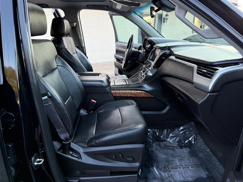 2016 Chevrolet Tahoe LTZ photo 13