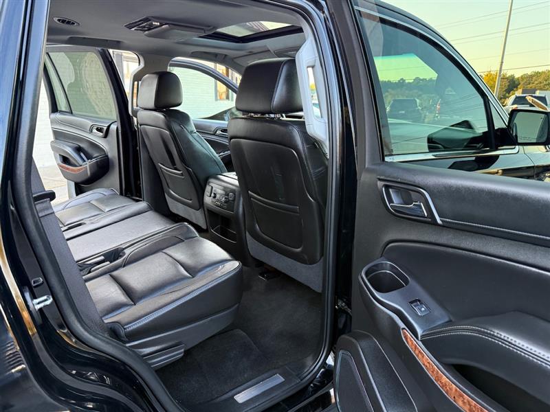 2016 Chevrolet Tahoe LTZ photo 17