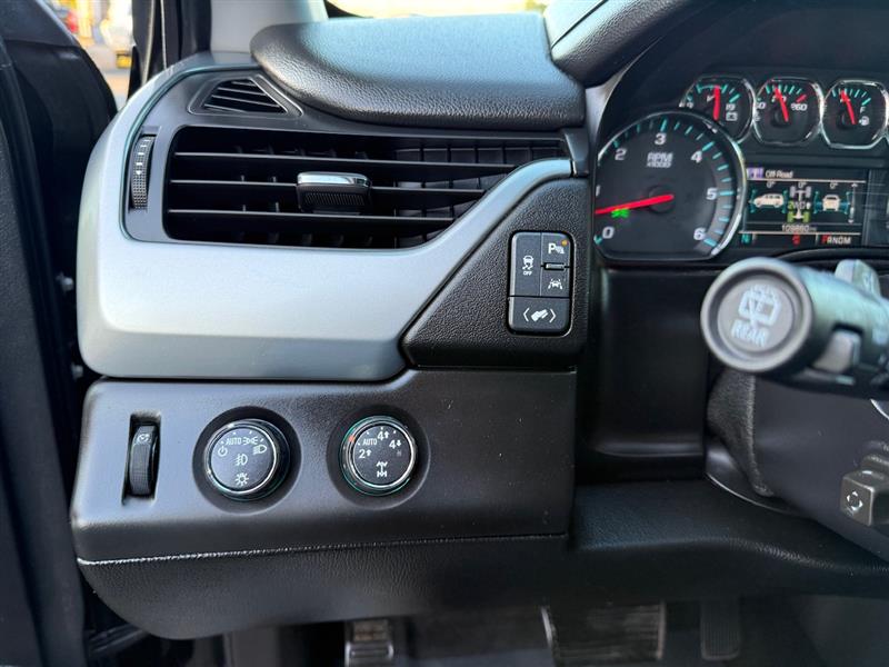 2016 Chevrolet Tahoe LTZ photo 30