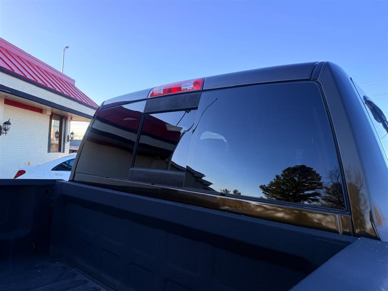 2014 Ram 2500 Laramie photo 15