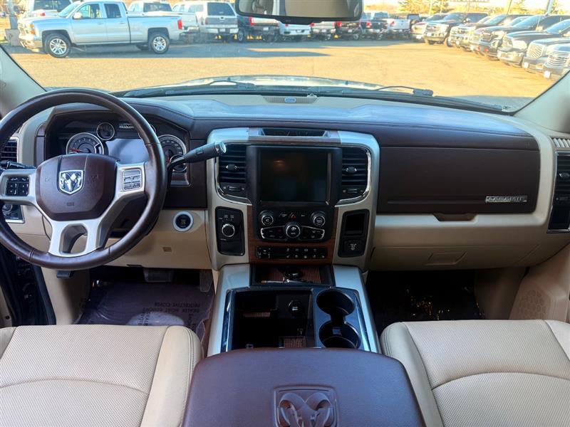 2014 Ram 2500 Laramie photo 25